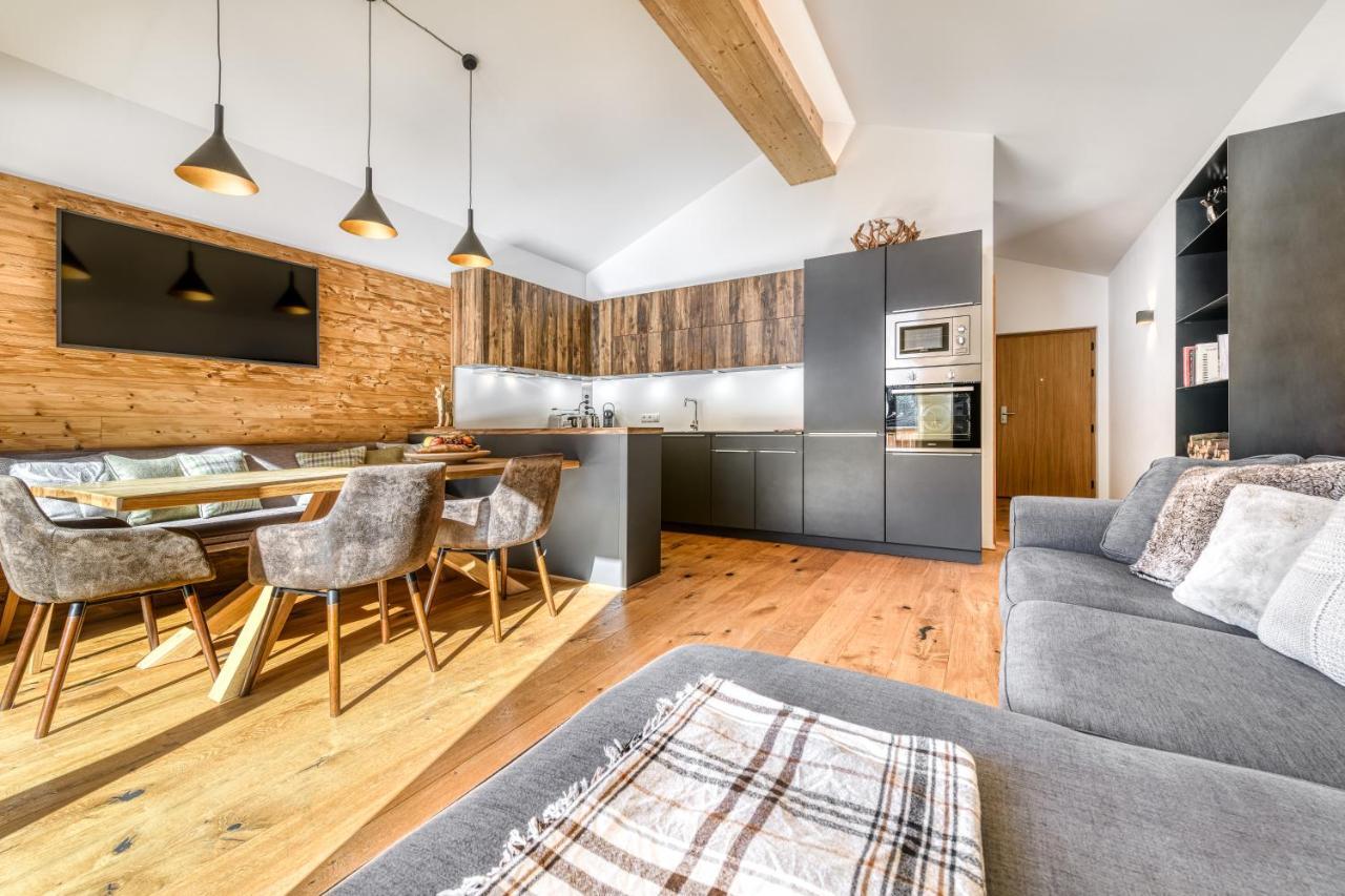 Arlberg Chalets ヴァルト・アム・アールベルク エクステリア 写真